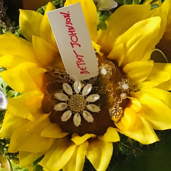 🚫STOP THE FAKES YOU HAVE BEEN REPORTED TO POSH - Picture 14 of 16